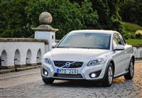 Volvo C30 Monthly Vehicle Sales