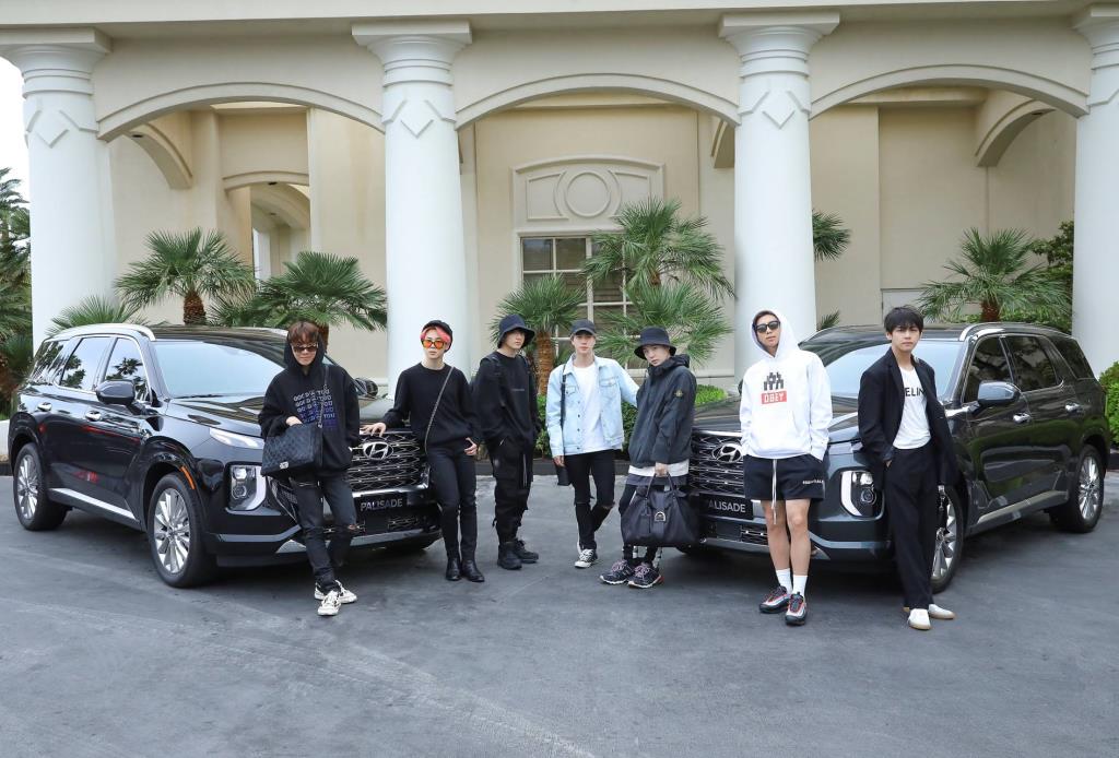 Hyundai Motor Offers Palisade Flagship SUV To K-Pop Band BTS On Way To Billboard Music Awards