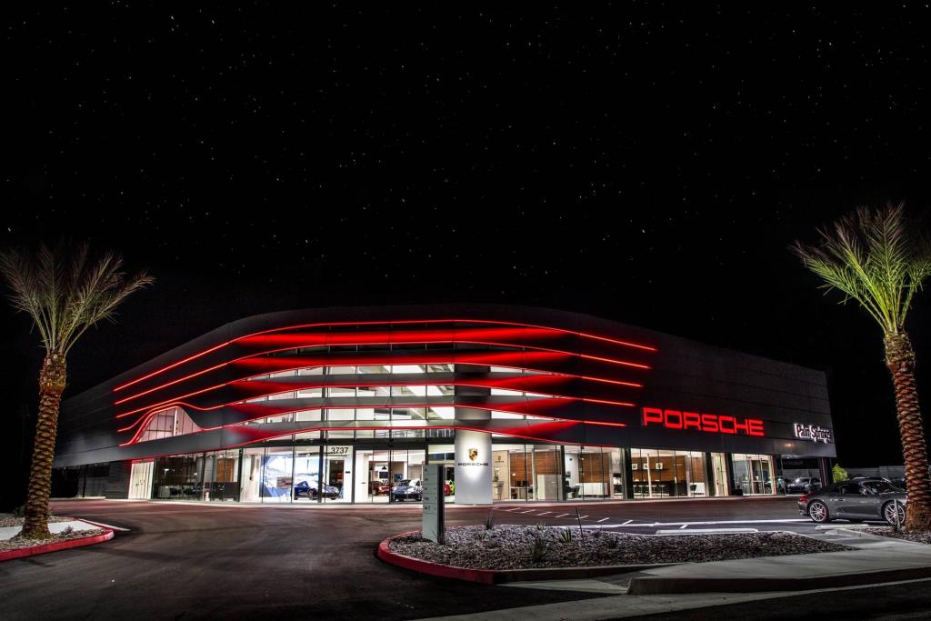 Porsche Dealerships Receive New Corporate Architecture