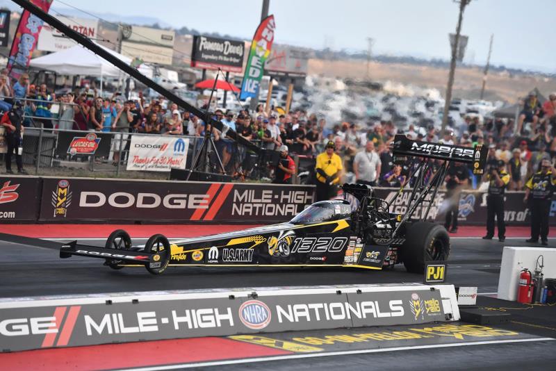 Pritchett Powers Mopar Dodge 1320 To Fastest Run Ever At Bandimere, Keeps No. 1 Spot At Mile-High NHRA Nationals